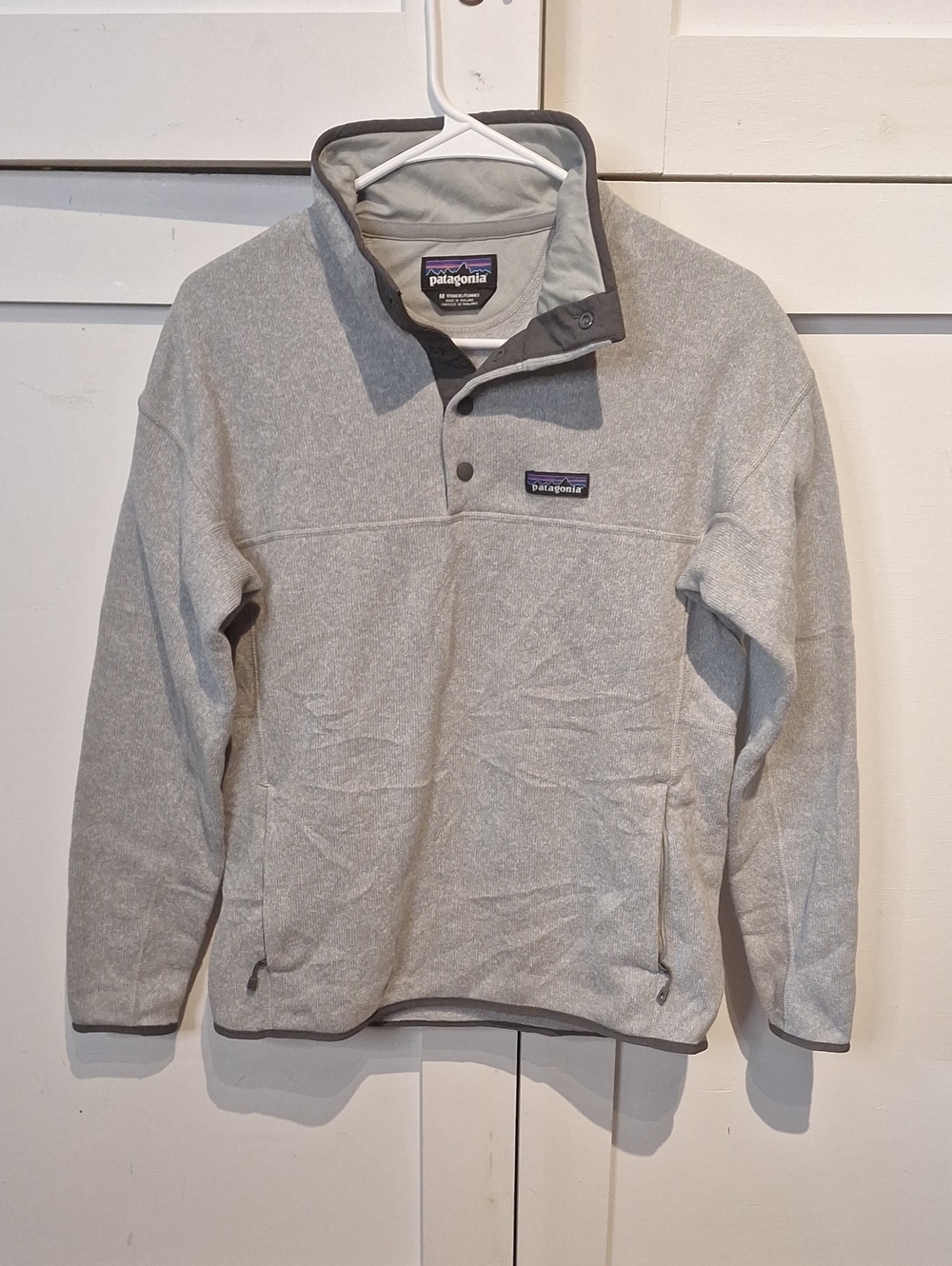 Patagonia Light Gray Pullover Fleece Snap-Neck